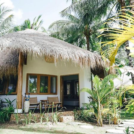 فندق Mana Eco Retreat Kuta  المظهر الخارجي الصورة