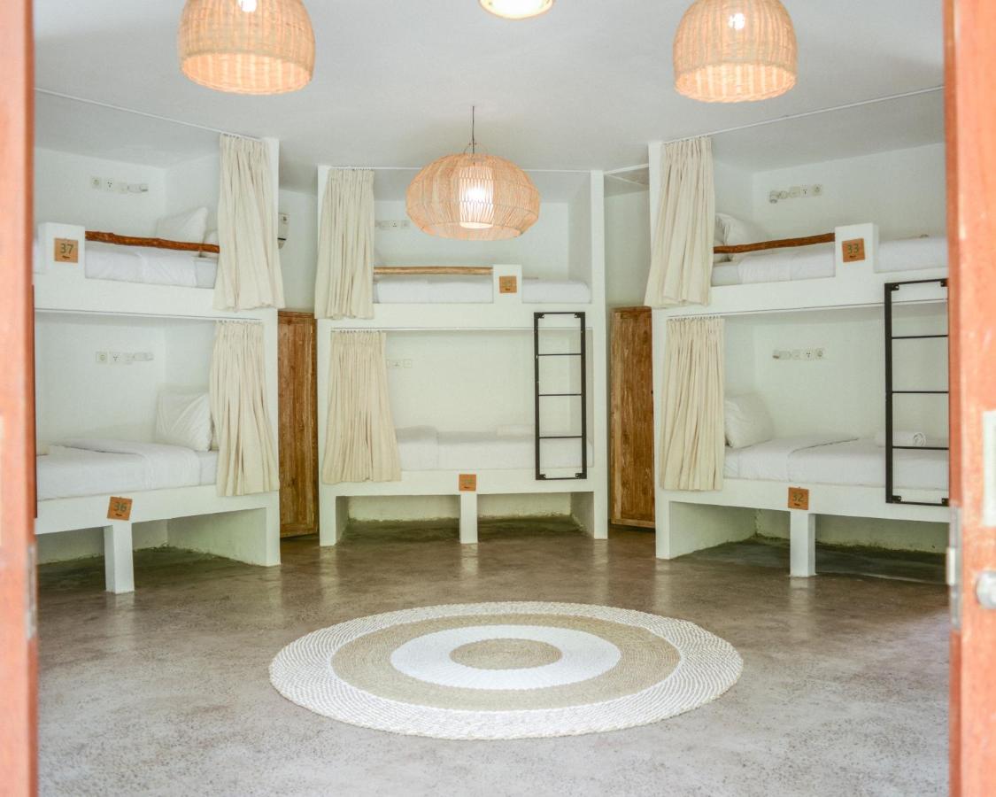 فندق Mana Eco Retreat Kuta  المظهر الخارجي الصورة
